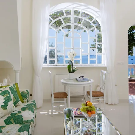 Boheme Exclusive Luxury Lejlighedshotel 4*